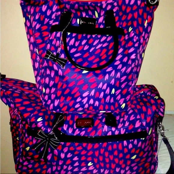 betsey johnson travel duffel bag Designer Carry On Luggage Collection - Lightweight Pattern 22 Inch Bag- Weekender Overnight Business Suitcase with 2- Rolling Wheels (Covered Roses) Weighs 3.4 lbs. Betsey johnson weekender travel -